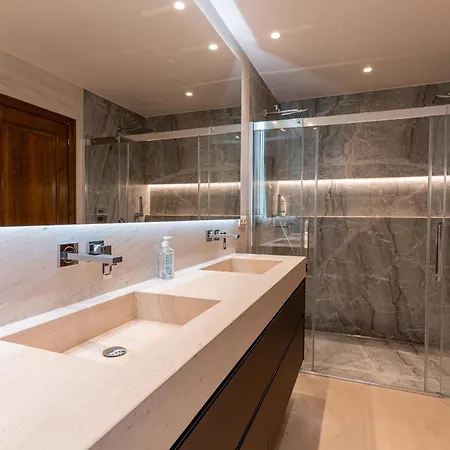 La Isla * بيغور